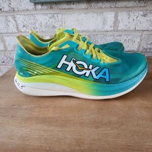 Hoka Rocket X2